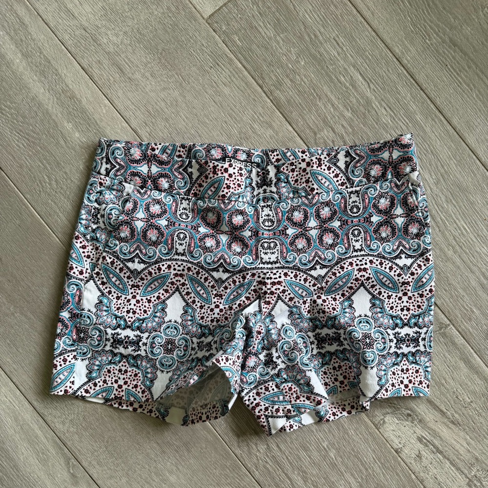 Express Patterned Women's Shorts